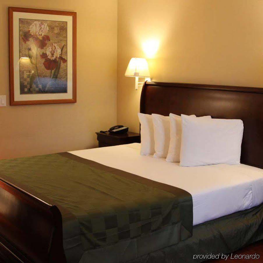 Ambassador Inn Alhambra Dış mekan fotoğraf